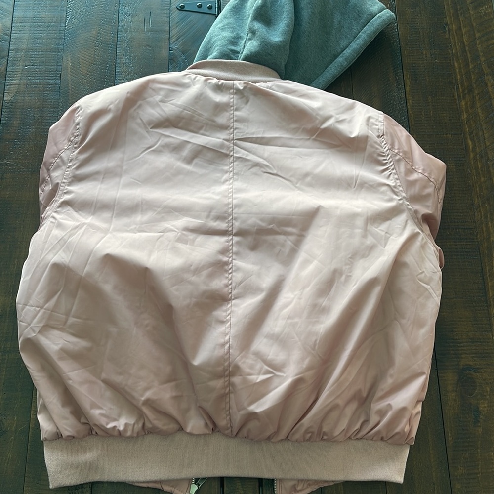 Pink Jacket - Picture 2 of 4